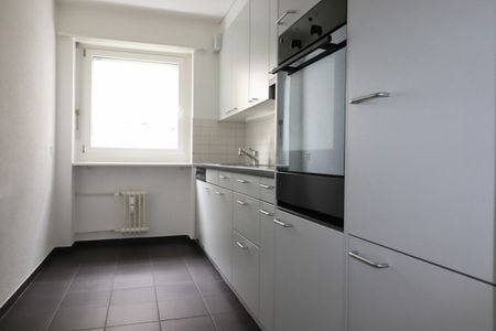 Schöne 2-Zimmer-Wohnung im Gundeli (nähe Bahnhof) zu vermieten - Photo 3