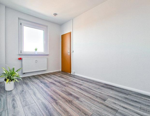 Top-sanierte 3-Raum-Wohnung in schöner Lage - Photo 1