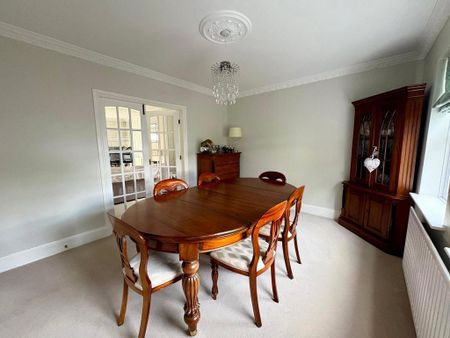 3 bedroom detached house to rent - Photo 3