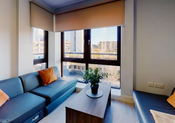 Silver En Suite - Photo 1