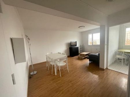 Location Appartement 2 pièces 48m² VILLEURBANNE 69100 - Photo 2