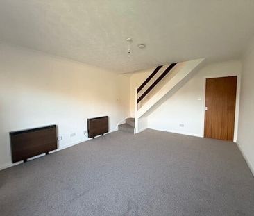 Andover Close, Mudeford, Christchurch - Photo 2