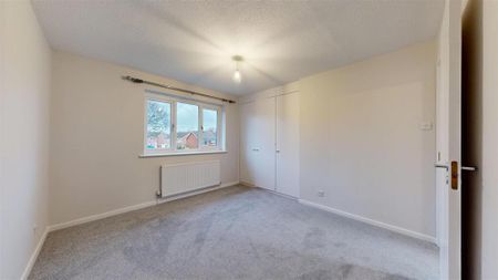 2 bedroom semi-detached house to rent - Photo 2