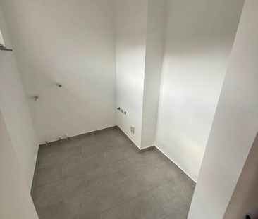 Sanierte und möblierte 1-Zimmer-Wohnung in Essen-Huttrop - Photo 2