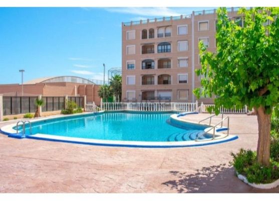 Alquiler de piso en Calle Azorín, 22 - Photo 1