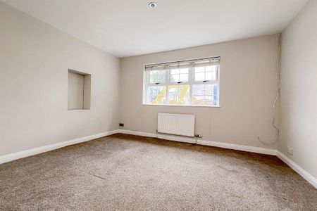 3a Dromara Road, Hillsborough, BT26 6HY - Photo 3