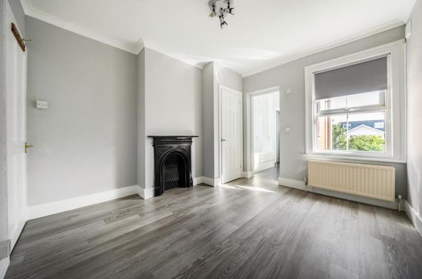 Ludlow Road, Guildford, Surrey, GU2 - Photo 1