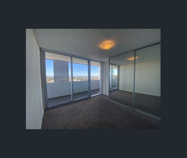 APPOINTMENT ONLY - Top level luxury apartment in Parramatta city Ce... - Photo 4