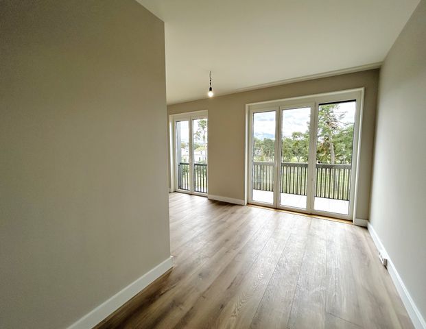 Modernes Wohnparadies: Neubau mit 6 Zimmern, hochwertiger Küche & zwei Sonnenbalkonen! - Photo 1