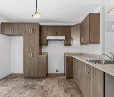 Appartement / Logement 4 1/2 à Lavaltrie - Photo 3