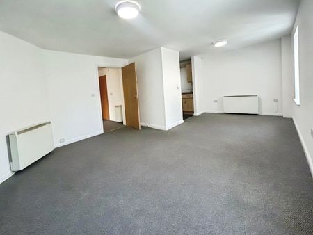 Woodsome Park, Woolton, Liverpool, Merseyside, L25 - Photo 5