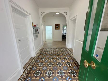 1 bedroom property to rent - Photo 4