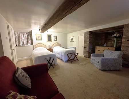 2 Bedroom Apartment To Let - Photo 4