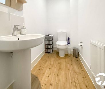 2 bedroom terraced house to rent - Photo 3