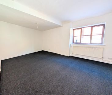 4 bedroom maisonette to rent - Photo 5