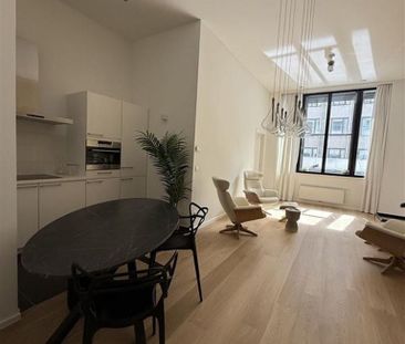 Appartement te huur in Brussel voor € 1.795 met 2 slaapkamers - Photo 2