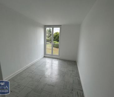 Location Appartement 3 pièces 58m² BEAUVAIS 60000 - Photo 2