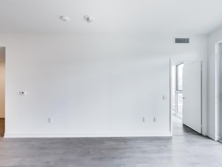 For Lease - 270 Dufferin Street Unit# 327, Toronto, Ontario - Photo 3