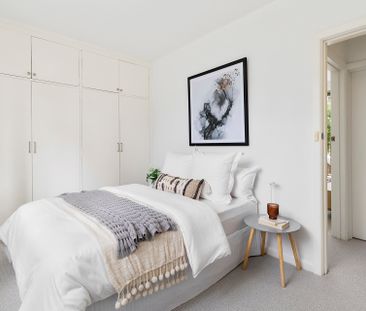 3/487 St Kilda Street Street, Elwood VIC 3184 - Apartment For Rent ... - Photo 3