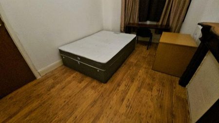 5 bedroom house share to rent - Photo 2