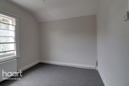 5 bedroom semi-detached house to rent - Photo 4