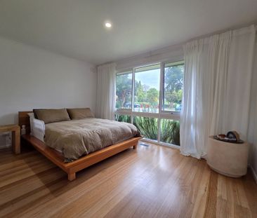 Beautifully Renovated in Tranquil Surroundings - Photo 5