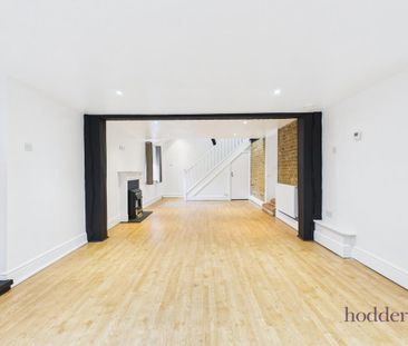 3 bedroom end of terrace house to rent - Photo 1