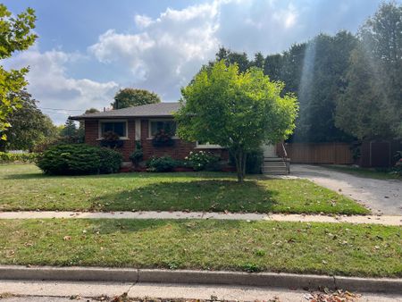 For Lease - 7 Golfview Road, Guelph, Ontario - Photo 4