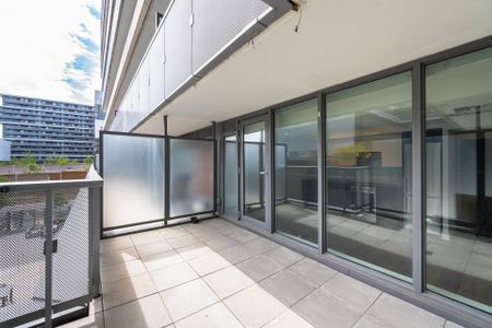 For Lease - 120 Varna Drive Unit# 301, Toronto, Ontario - Photo 4