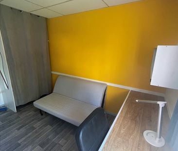 Location Appartement 1 pièce 14m² - Photo 4