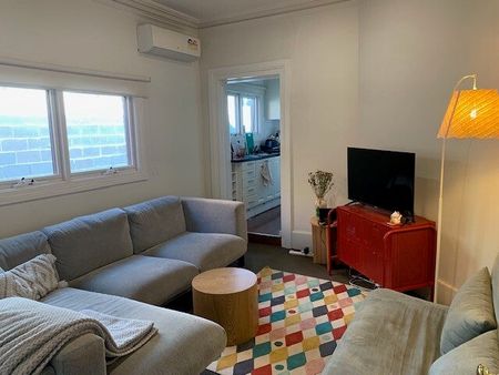 North Melbourne - Photo 4