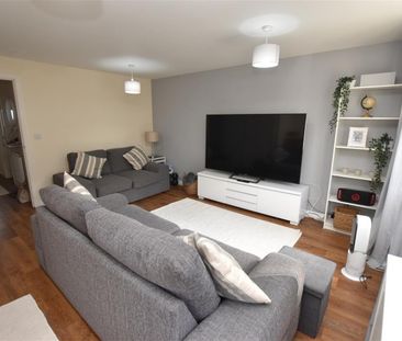 3 BED Town house To rent - Photo 1