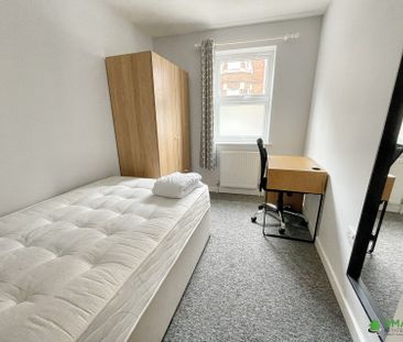 Exon Mews, Mount Pleasant Road - Photo 4