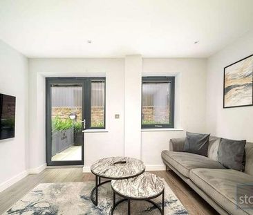 Holocene Court, The Hyde, London, NW9 - Photo 3