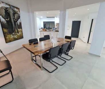 5 bedroom luxury Villa for rent in Marbella, Andalusia - Photo 6