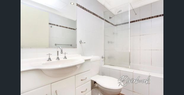 Spacious, Modern & Exceptionally Convenient - Photo 1