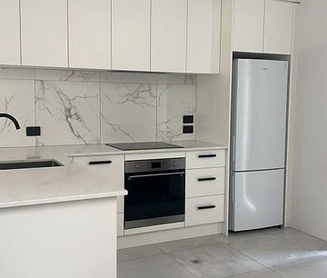 Ready to move in - fully furnished unit - Photo 5