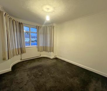 2 bedroom property to rent - Photo 3