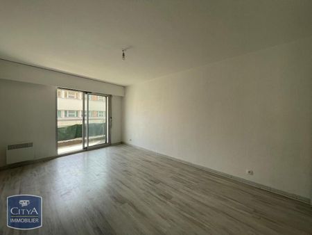 Location Appartement 2 pièces 46m² NICE 06000 - Photo 2
