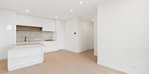4/14 Red Hill Terrace, Doncaster East, Vic 3109 - Photo 3