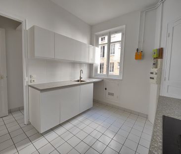Location Appartement 4 pièces 90m² ASNIERES SUR SEINE 92600 - Photo 6
