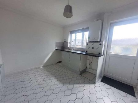 Elim Court, NP22 - Photo 5