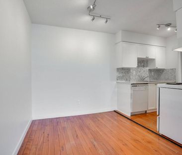 101-2040 Cornwall Ave, Vancouver - Photo 4