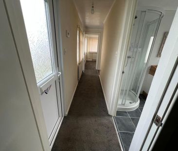 1 bedroom property to rent - Photo 3