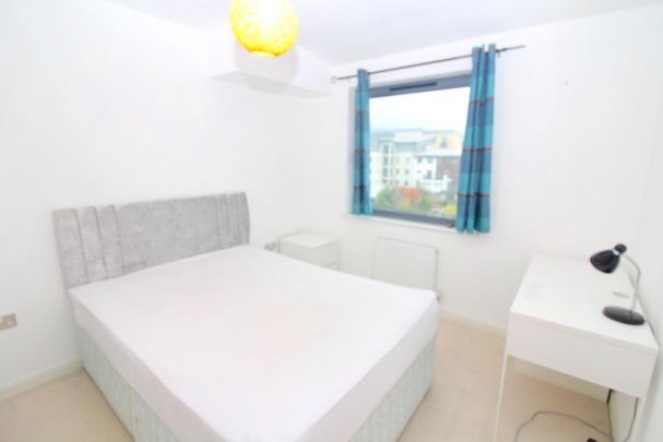 4 bedroom terraced house to rent - Photo 1