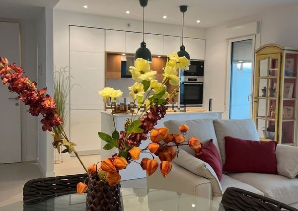 Alquiler de piso en Calle Mar Cantabrico, 11