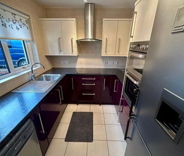 5 Hillside View, Newtownabbey, BT36 6DE - Photo 5