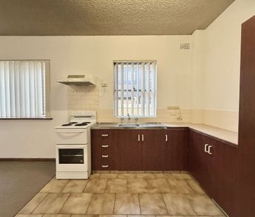 2/12 High Street, Waratah - Photo 5