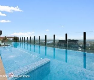 Sky-High Luxury with Sydney Harbour Views in 'Eighty Eight by JQZ' - Photo 3