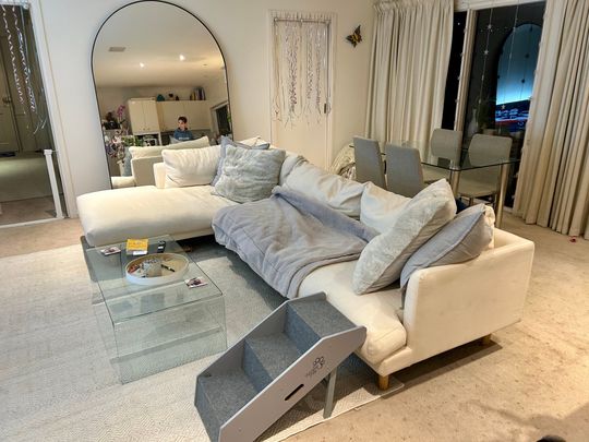 Camberwell - Photo 1